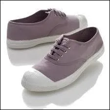 Comment se nomme cette marque de chaussures ?