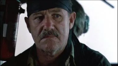 Dans quel film de 1983 avec Gene Hackman un ancien marine  la retraite reprend-il du service pour librer son fils prisonnier d'une prison au Vietnam ?