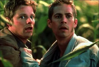 Dans quel film de 2001 deux frres traversent-ils les Etats-Unis en voiture pour aller chercher une copine de lyce. Ils dcident de faire une blague  un routier qui tourne mal