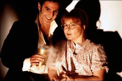 Dans quel film de 1991 avec Josiane Balasko et Daniel Auteuil une femme nave et complexe signe-t-elle un pacte avec le diable Abargadon, dont elle tombe sous le charme ?