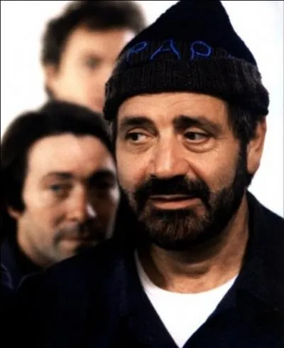 En 1987, il est L'expert dans ce film... .