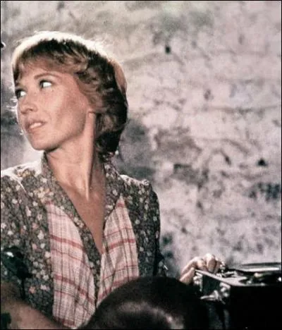 En 1975 elle est Lola dans ce film ...