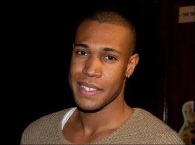 Avec qui Senna tait-il en couple dans la saison 1 ?