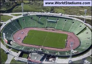 Le stade de la slection est le Stadion Asim Ferhatovic-Hase. Quel club bosnien accueille-t-il aussi ?