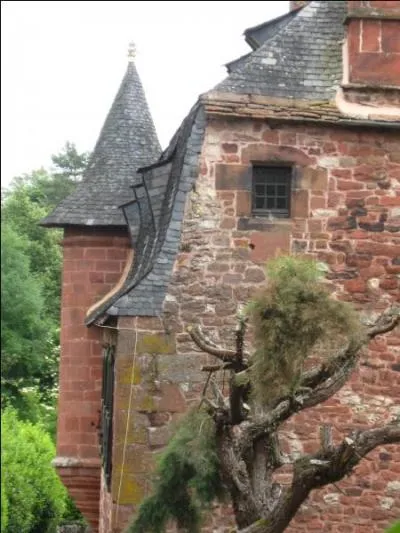 Laquelle de ces trois communes superbes n'est pas sur le territoire de la Corrze ?