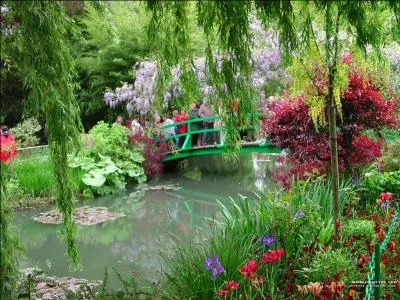 Comment s'appelle ce jardin, dans le dpartement de l'Eure, qui inspira Monet ?