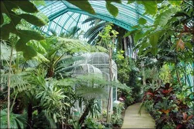Si vous tes parisien et fauch, il existe  Paris, dans le XVIme arrondissement, un jardin botanique absolument superbe et ... gratuit. Connaissez-vous cet endroit ?