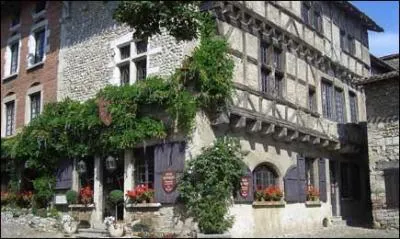 Cette ancienne cit de tisserands de l'Ain, situe sur le bord du plateau de la Dombes est classe parmi les  plus beaux villages de France . Quel est son nom ?