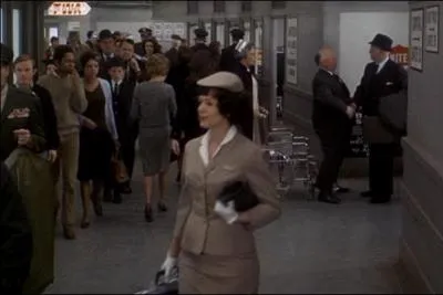 Quel est ce film datant de 1969, o Hitchcock fait un camo ?