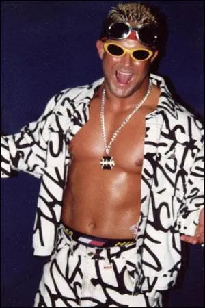 Il est le fils de Jerry Lawler et il n'a gagn qu'un seul titre donc la Tag Team avec l'quipe Too Cool. Qui est ce lutteur ?