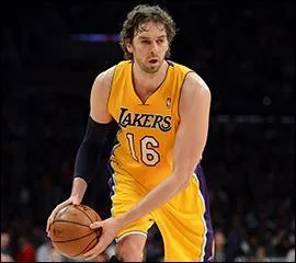 Qui est-ce joueur des Lakers ?