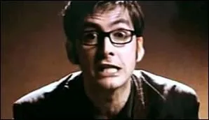 Dans la saison 3, qui les anges ont-ils renvoyé dans le passé ?