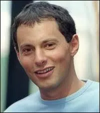 Quelle émission présentait Marc-Olivier Fogiel de 2000 à 2006 ?