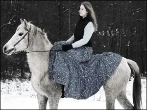 Dans une lgende plus tardive, que fit la foule ?