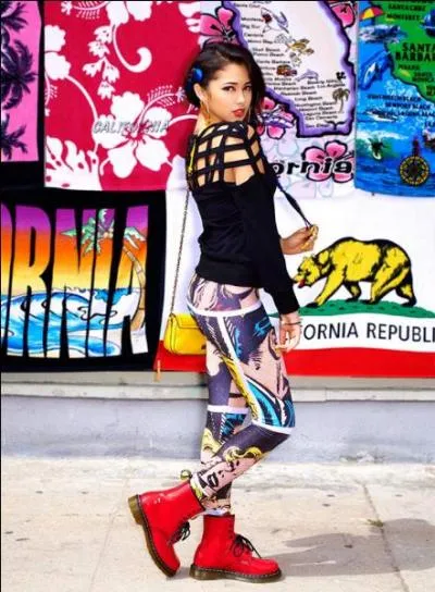 Avec qui a-t-elle dj jou ?