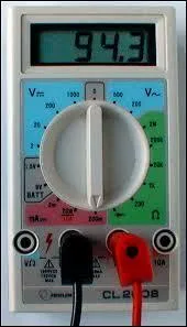 Quel est l'appareil qui permet de mesurer l'intensit d'un circuit ?