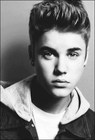 Par quel mdia s'est-il fait connatre ?