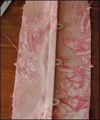 Pour les femmes qui en portent : c'est une baleine de votre corset, on appelle �a un [... ].