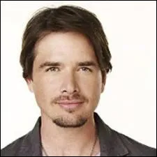 Qui est le pre qui a t abandonn par sa femme ?