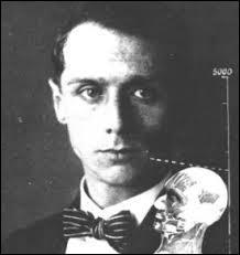 Quel est le prnom manquant dans cette expression :  Relax, ----- !   ?