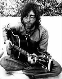 L'expression  Tu m'tonnes, ----- !   dsigne l'tonnement, la stupfaction.