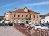 Nous restons en Lorraine et nous allons  Fraize ( Vosges ), o la ville est chef-lieu ...