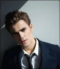 Comment s'appelle Stefan en vrai ?