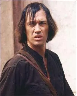 Quel acteur interprète le héros de la série TV  Kung Fu  ?