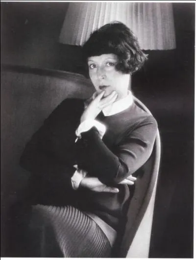 Qui est cette artiste peintre ?