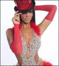 Quel album a-t-elle sorti en 2012 ?