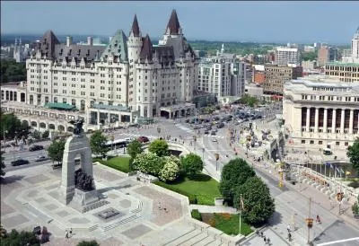 En quelle anne Ottawa a-t-elle t dsign capitale du Canada ?