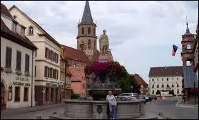 La commune de Soultz-Haut-Rhin ( Haut-Rhin ) est chef-lieu ...