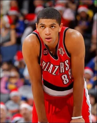 Qui est ce basketteur ?