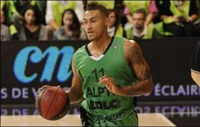 Qui est ce basketteur ?