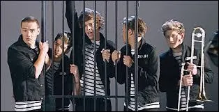 Combien de fois les One Direction sont-ils passs dans la bote  questions ?