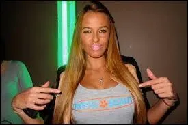 Comment s appelle cette personne ?