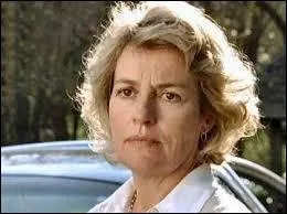 Voici Catherine Wilkin qui joue dans la saison 1 et 2. Quel est son rle ?