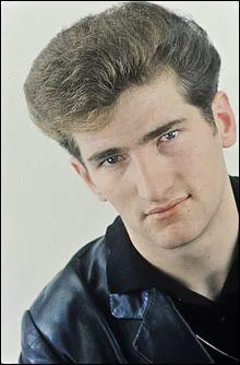 Dans quelle grande ville franaise est n Eddy Mitchell ?