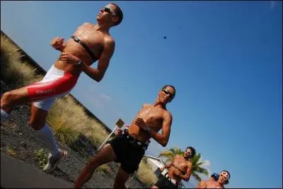 Pendant combien de km faut-il courir pour terminer l'Ironman Hawa ?