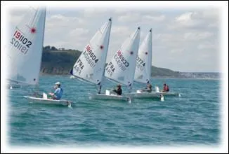 Quelle star pourrait tre dcrite par ce dessin/image ?