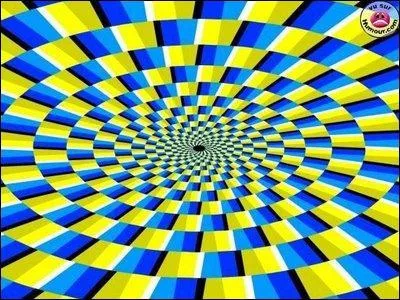 On a l'impression que les cercles tournent :