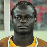 Comment s'appelle ce joueur de Hanovre ?