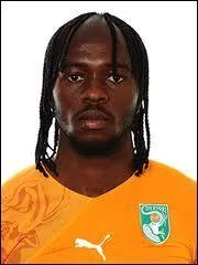 Ce joueur est l'un des meilleurs en slection, voluant  l'AS Roma, il s'appelle ....