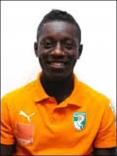 Qui est ce joueur de Saint-Etienne ?