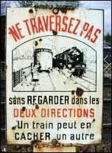 Un train peut en cacher un autre signifie que...