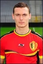 Ce joueur de 28 ans volue chez les Gunners  Arsenal. De qui s'agit-il ?