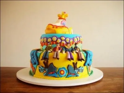  Birthday  est une chanson d'un groupe qu'il aime particulirement, et a tombe bien :  You say It's your birthday  chante par ... .