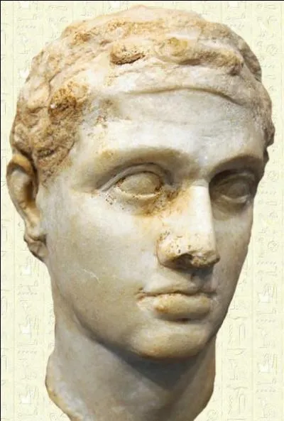 En -57, Aulte est chass de son trne par sa fille ane, qui a manipul le peuple gyptien pour qu'il se rvolte. Pourquoi ?