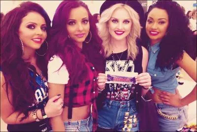 Qui est l'idole commune  chaque membre ?