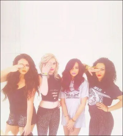 Quelle chanson les Little Mix ont-elles chante  la maison des juges, pour leur premire performance en tant que groupe ?